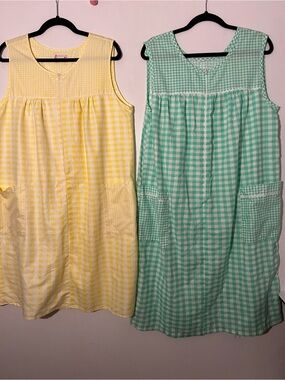 2 Sleepwear Nightgowns Robes Large